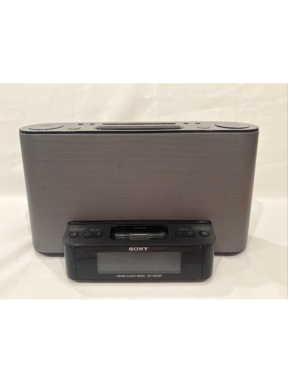 SONY ICF-CS10iP Dream Machine Radio AM/FM Alarm Clock iPod Dock sounds great